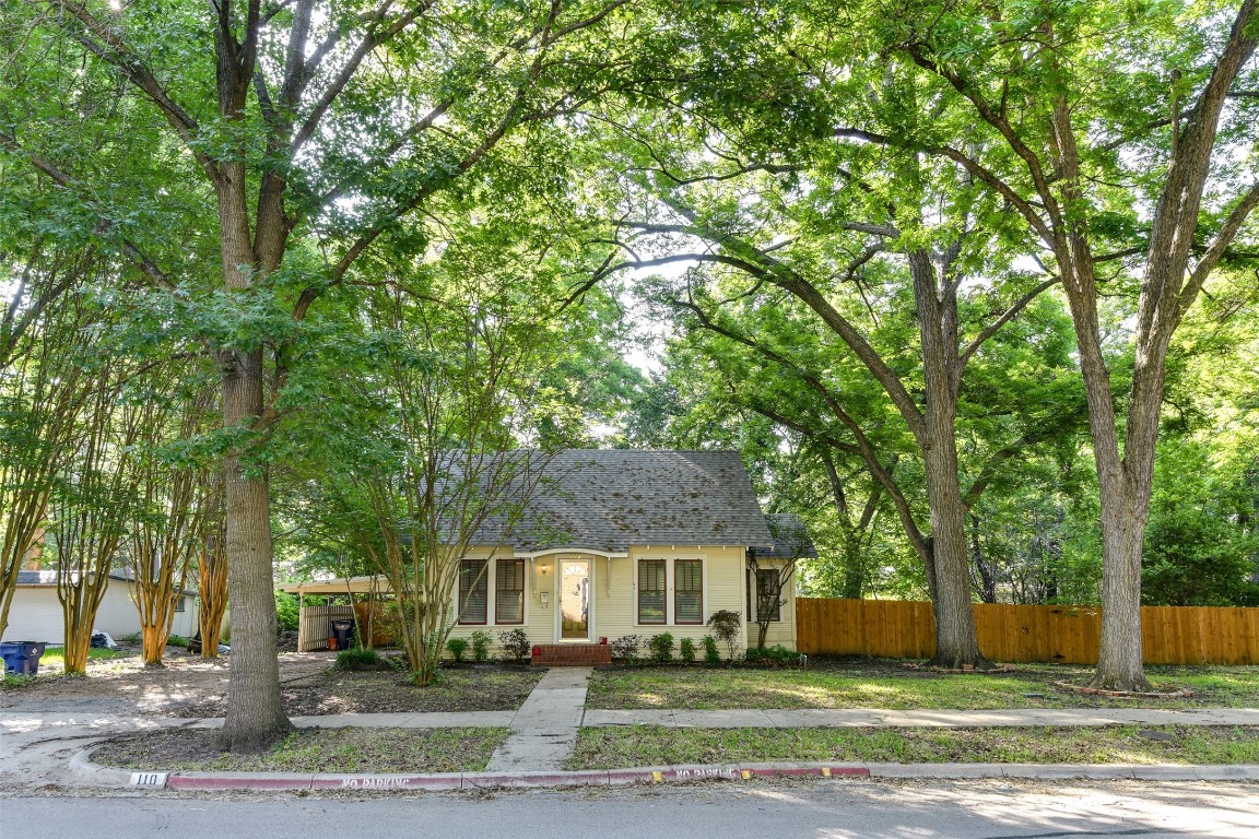 110 Kirven Avenue Waxahachie TX 75165