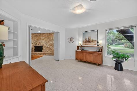 2039 W Lotus Avenue Fort Worth TX 76111