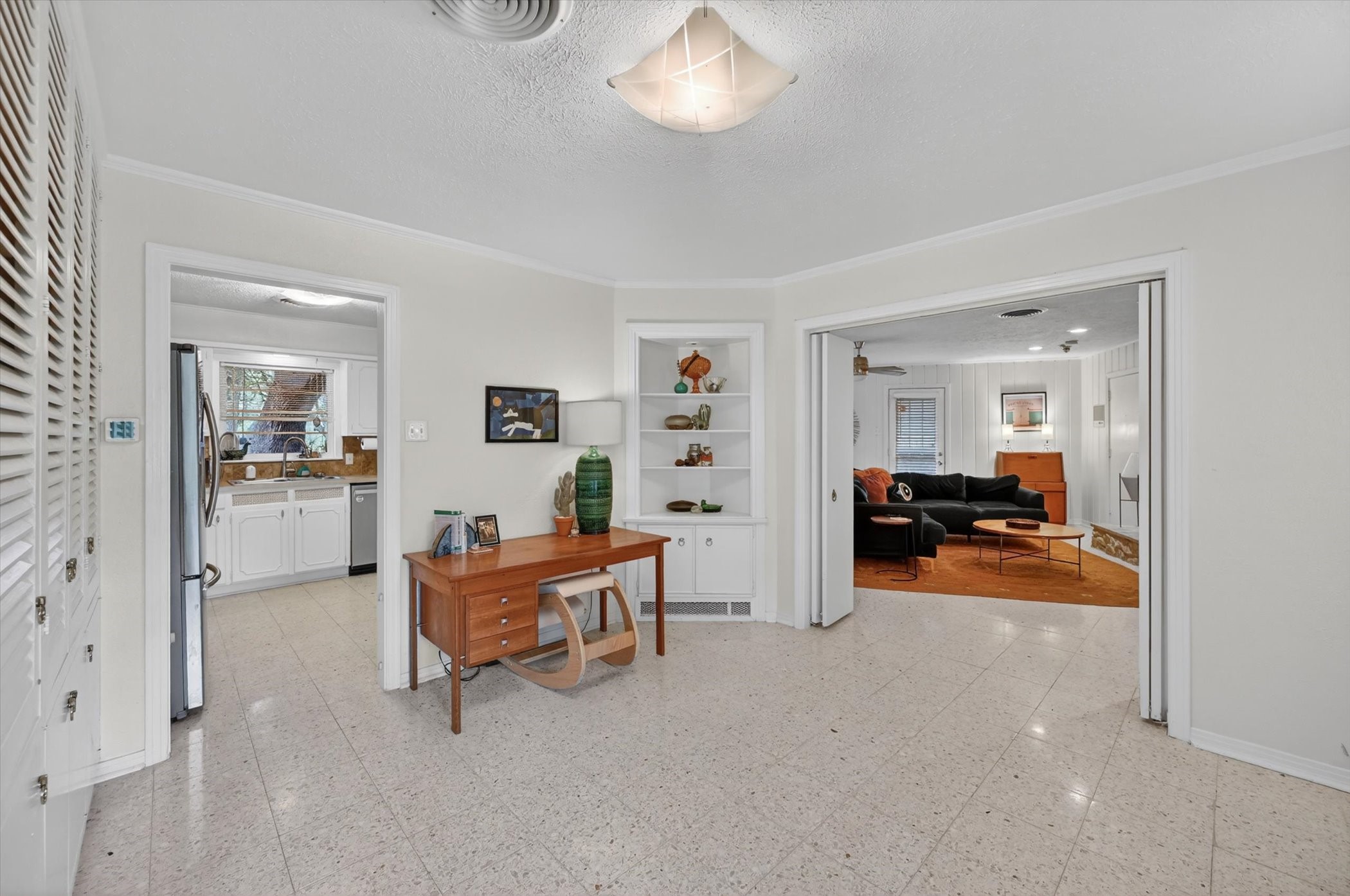 2039 W Lotus Avenue Fort Worth TX 76111