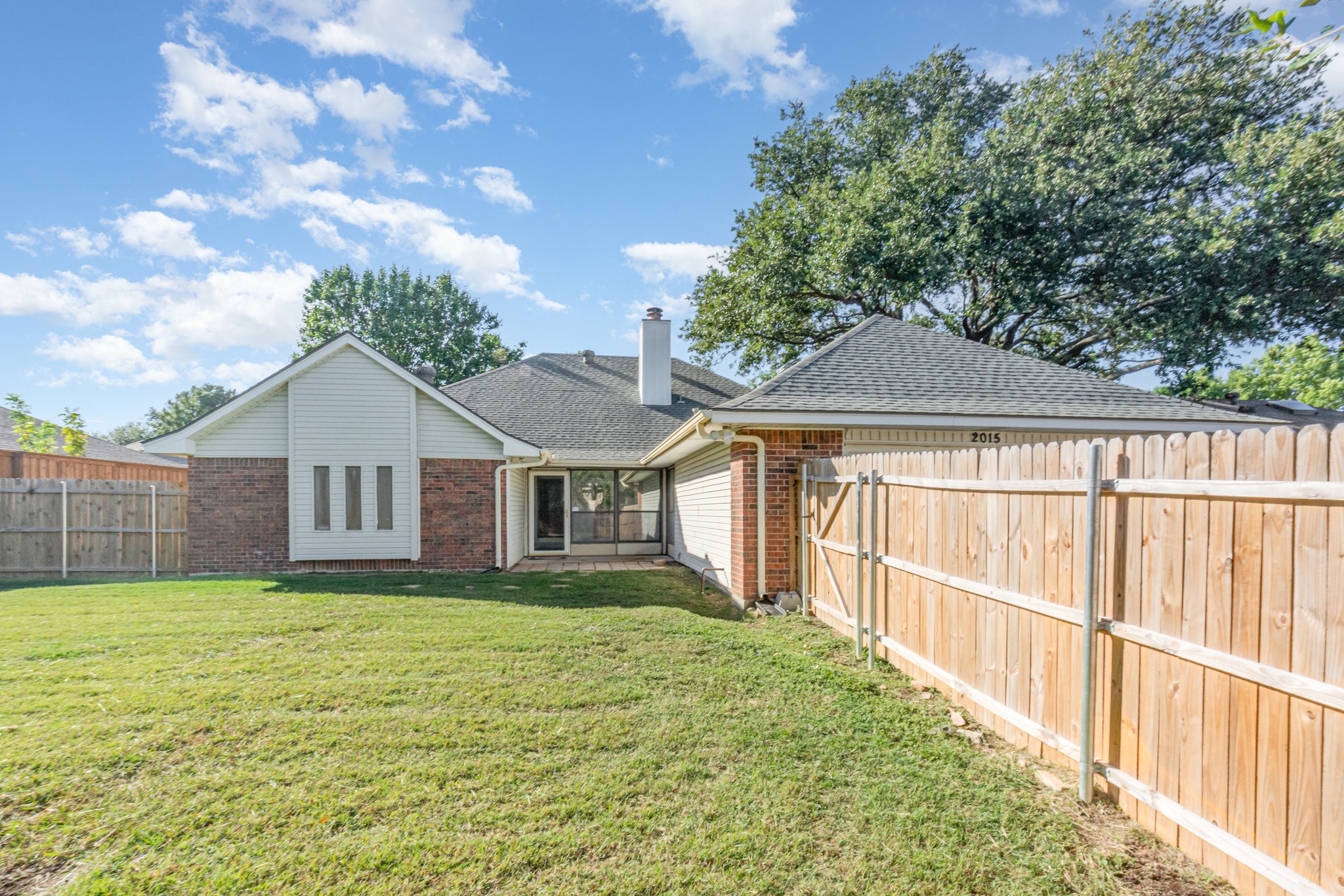 2015 Robin Hill Lane Carrollton TX 75007