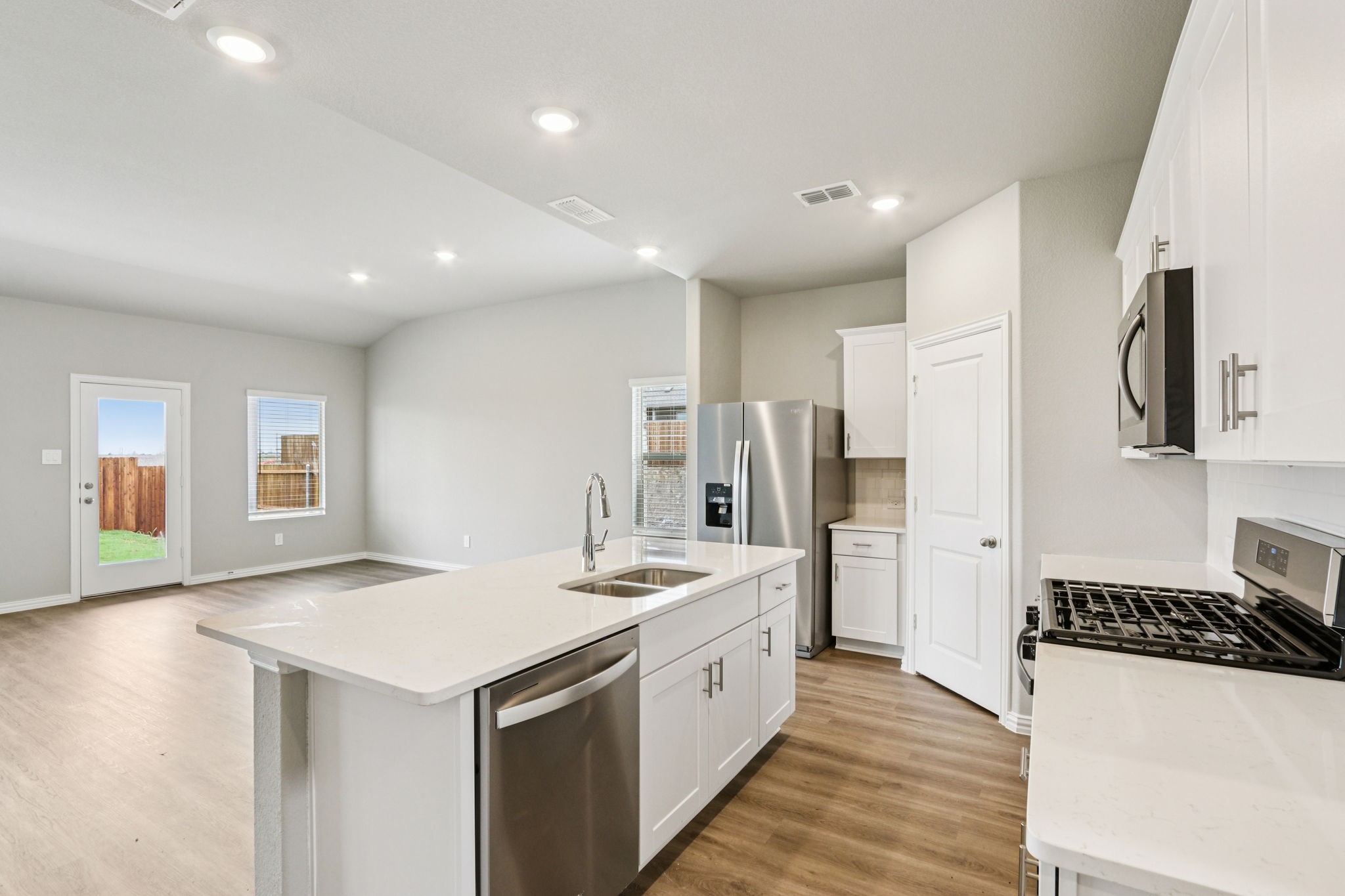 1379 Los Olmos Lane Crandall TX 75114