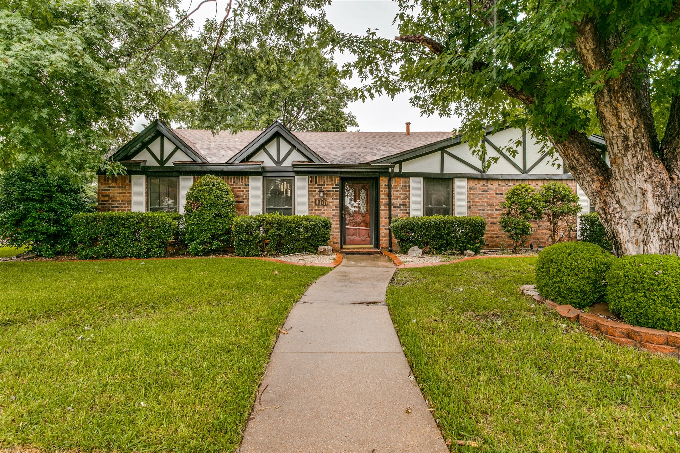 1201 River Oaks Drive Flower Mound TX 75028