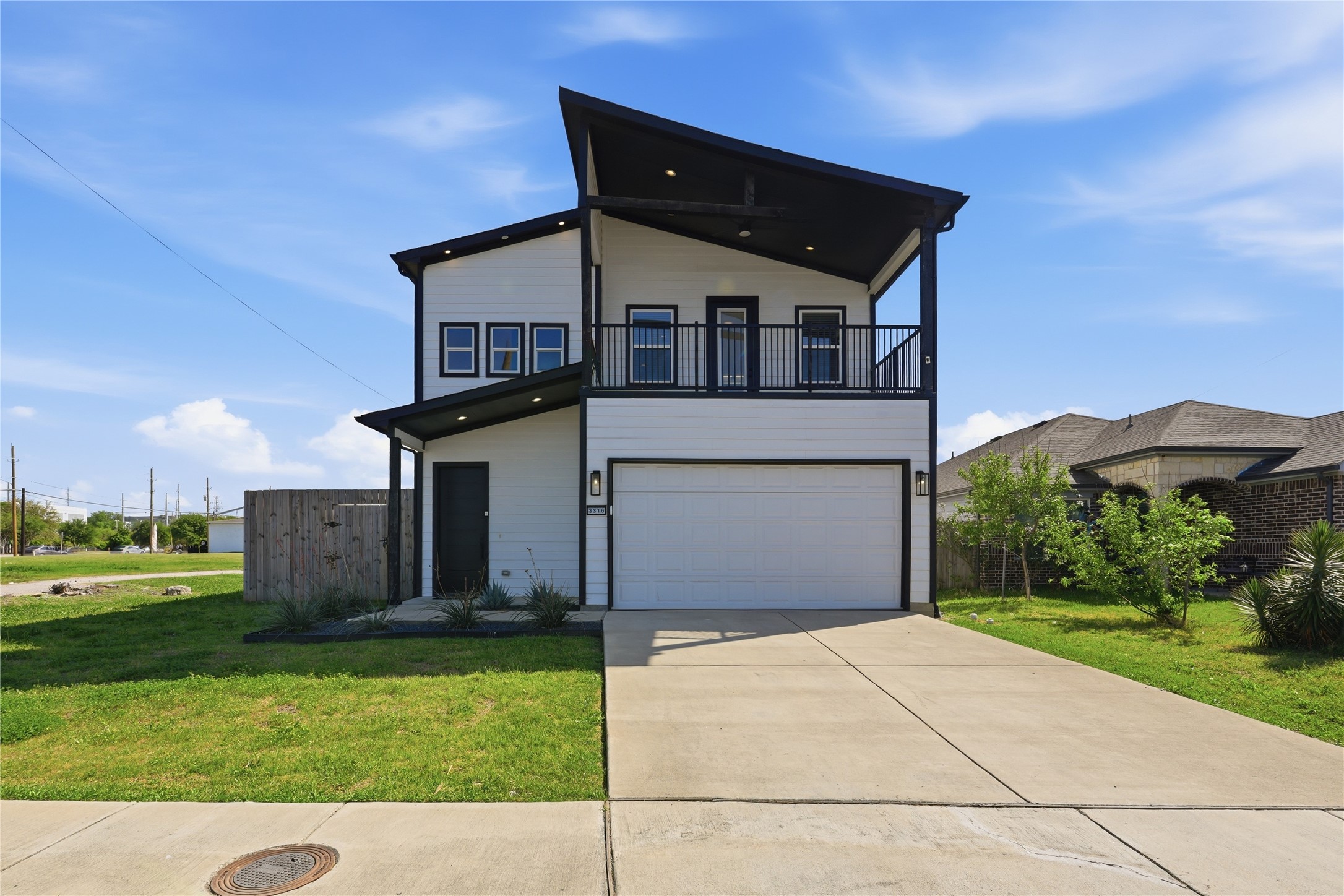 3316 Nomas Street Dallas TX 75212