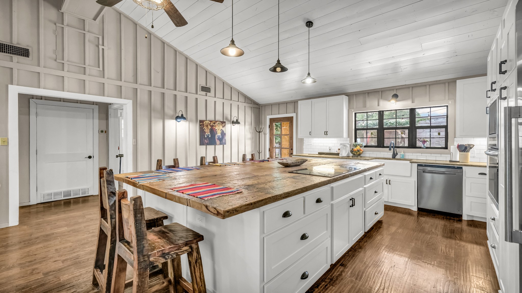 1060 Young Bend Road Brock TX 76087