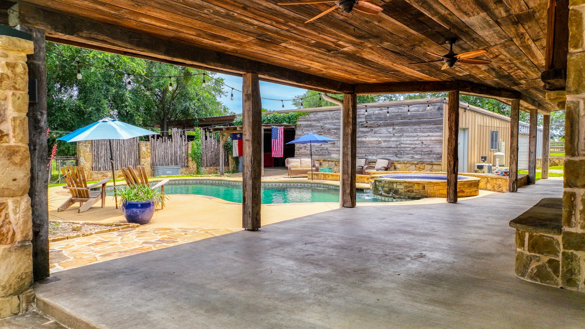 1060 Young Bend Road Brock TX 76087