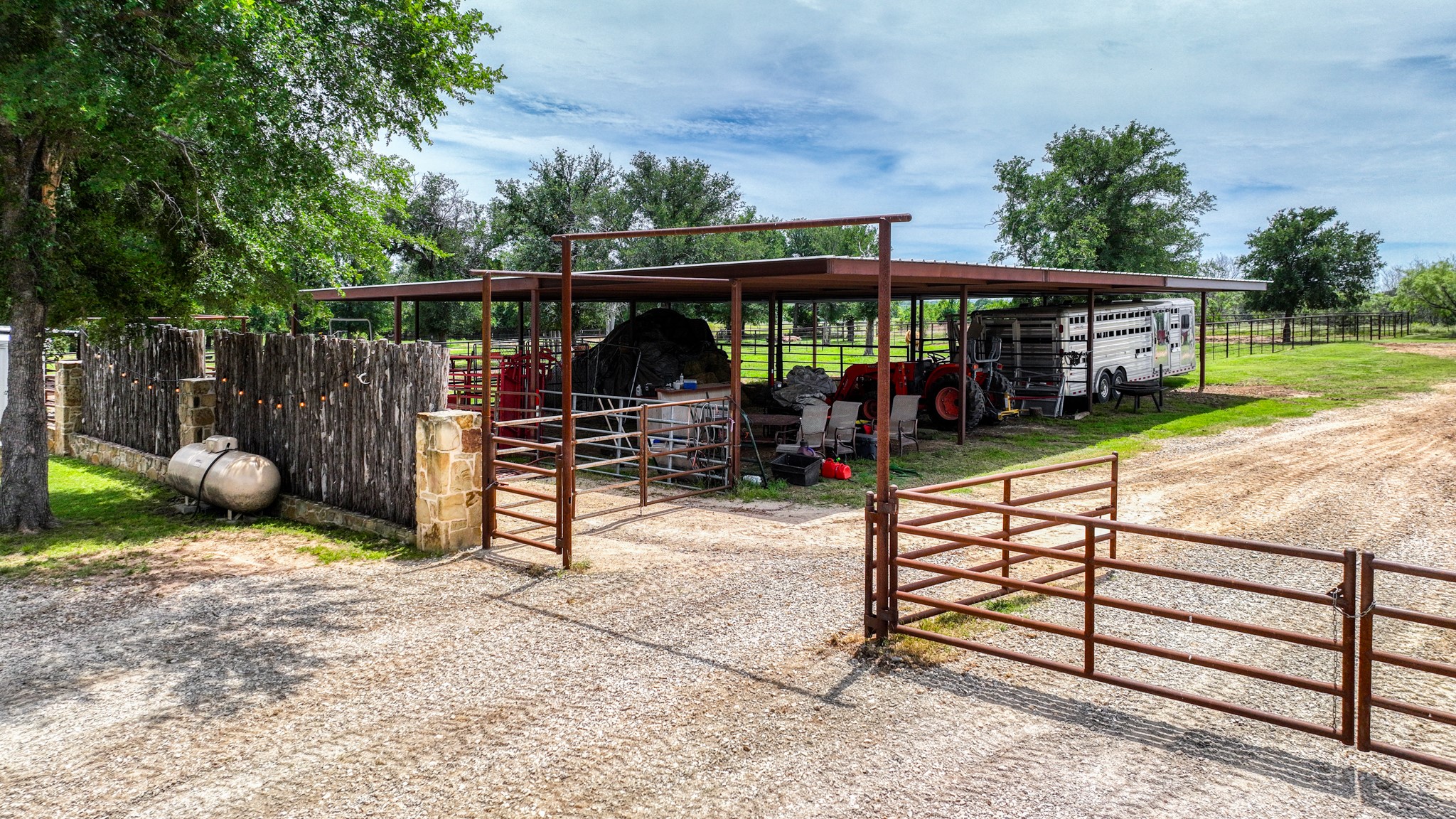 1060 Young Bend Road Brock TX 76087