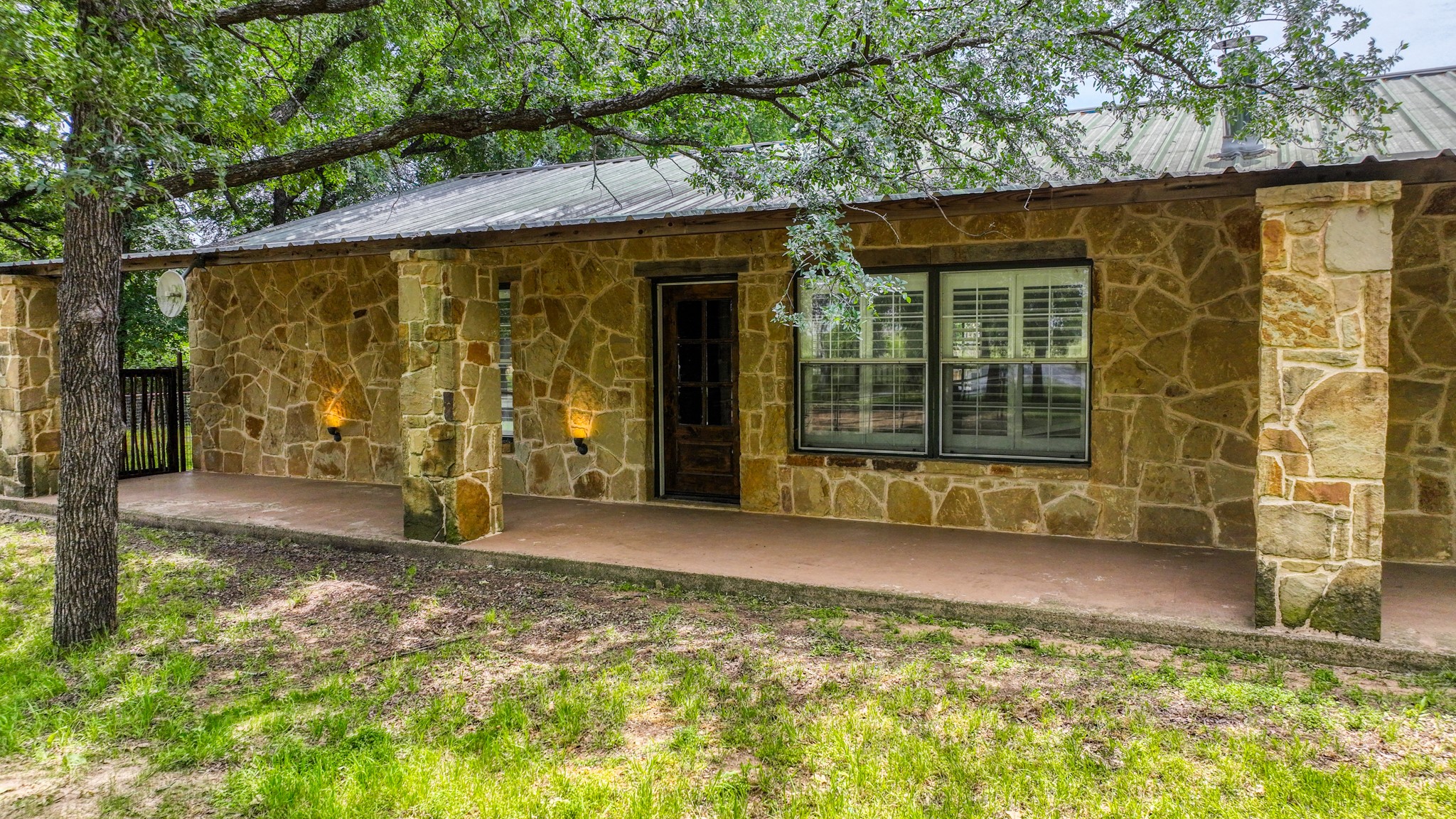 1060 Young Bend Road Brock TX 76087
