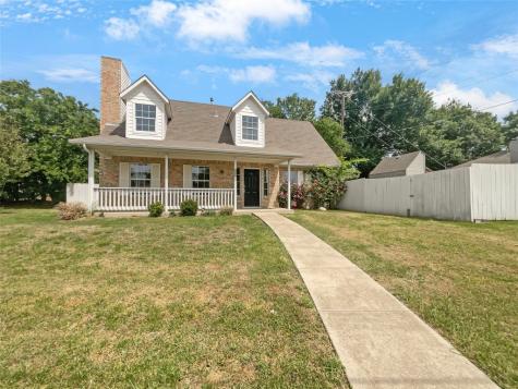 906 Audra Lane Denton TX 76209