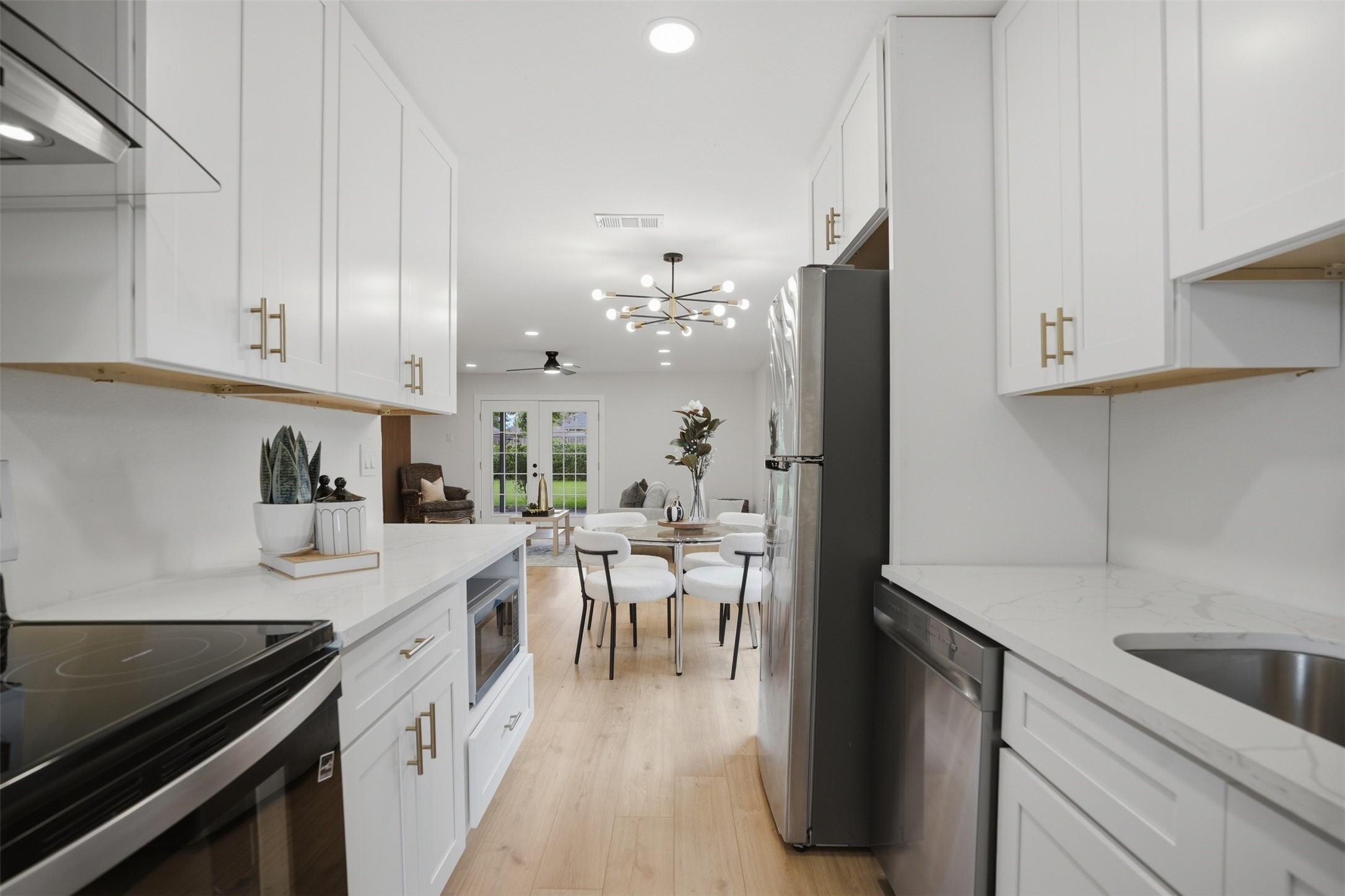 2916 Rayswood Drive Carrollton TX 75007