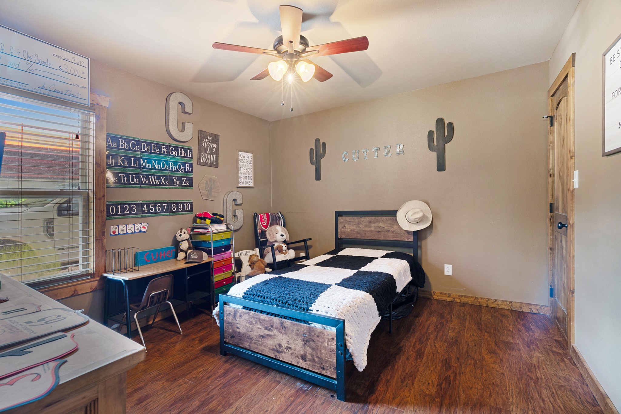 285 5th Street NE Bogata TX 75417