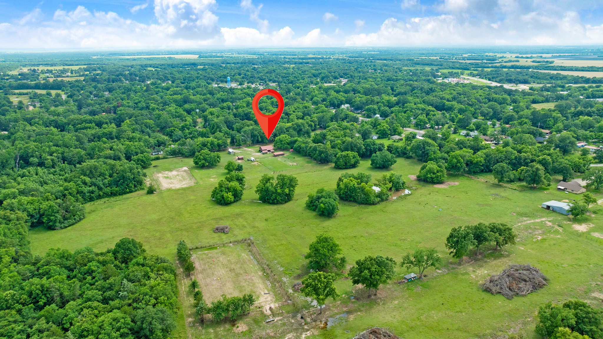 285 5th Street NE Bogata TX 75417