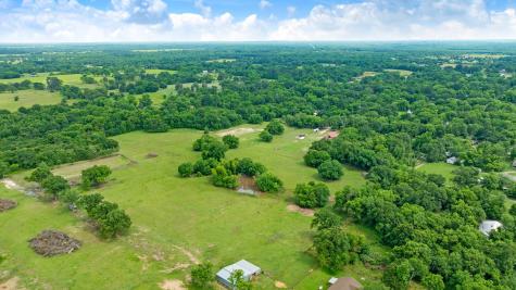 285 5th Street NE Bogata TX 75417