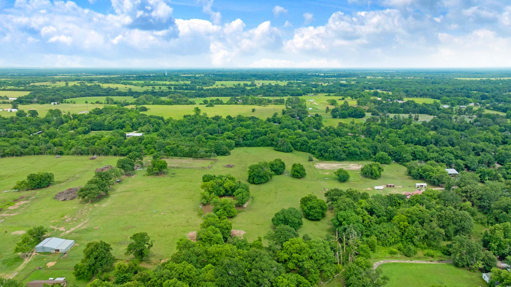 285 5th Street NE Bogata TX 75417