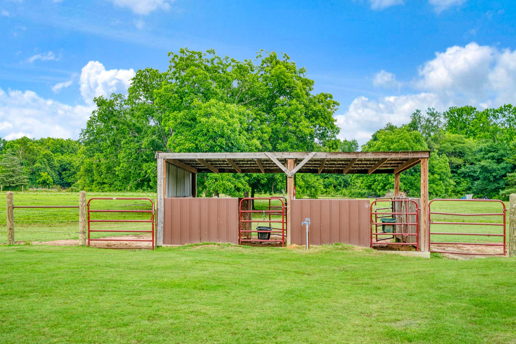 285 5th Street NE Bogata TX 75417