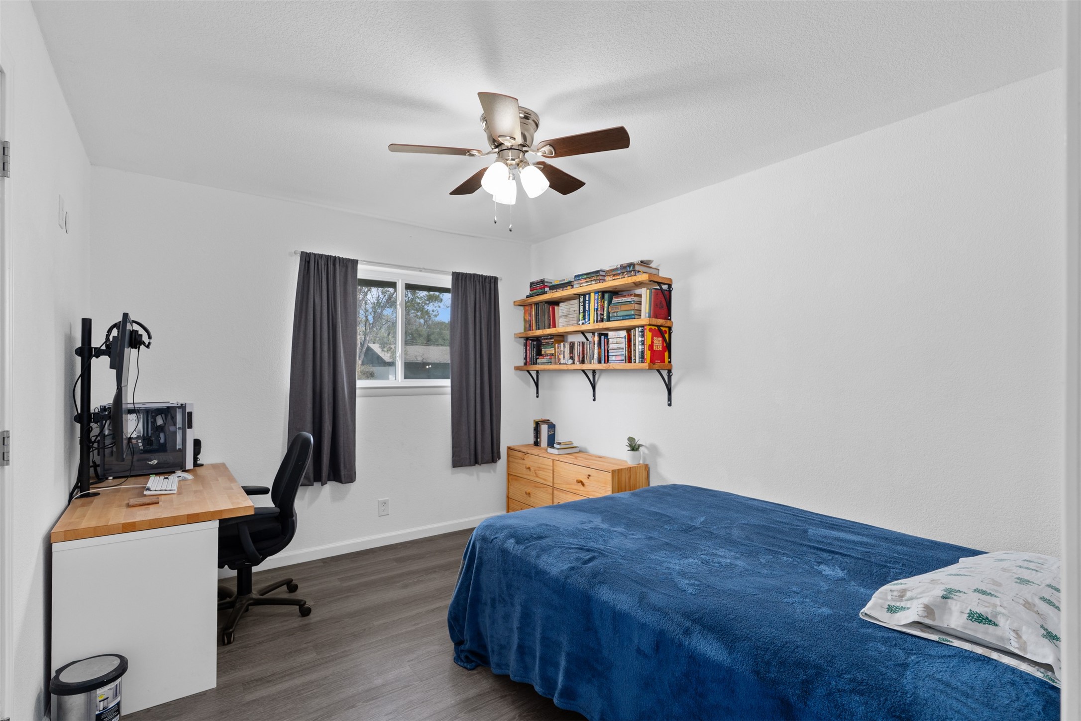 1819 W Cedar Elm Drive Arlington TX 76012