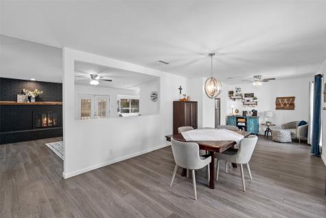 1819 W Cedar Elm Drive Arlington TX 76012