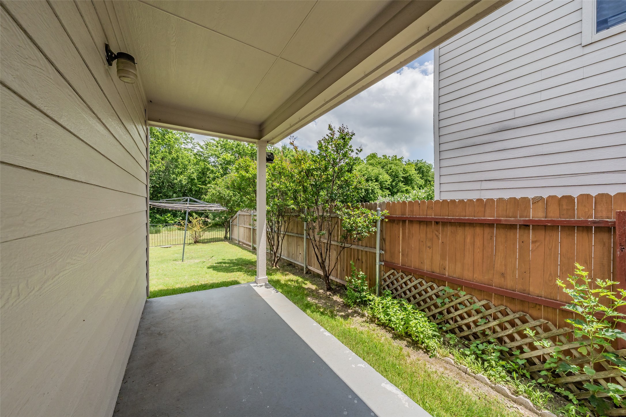 3217 Florian Lane Fort Worth TX 76108