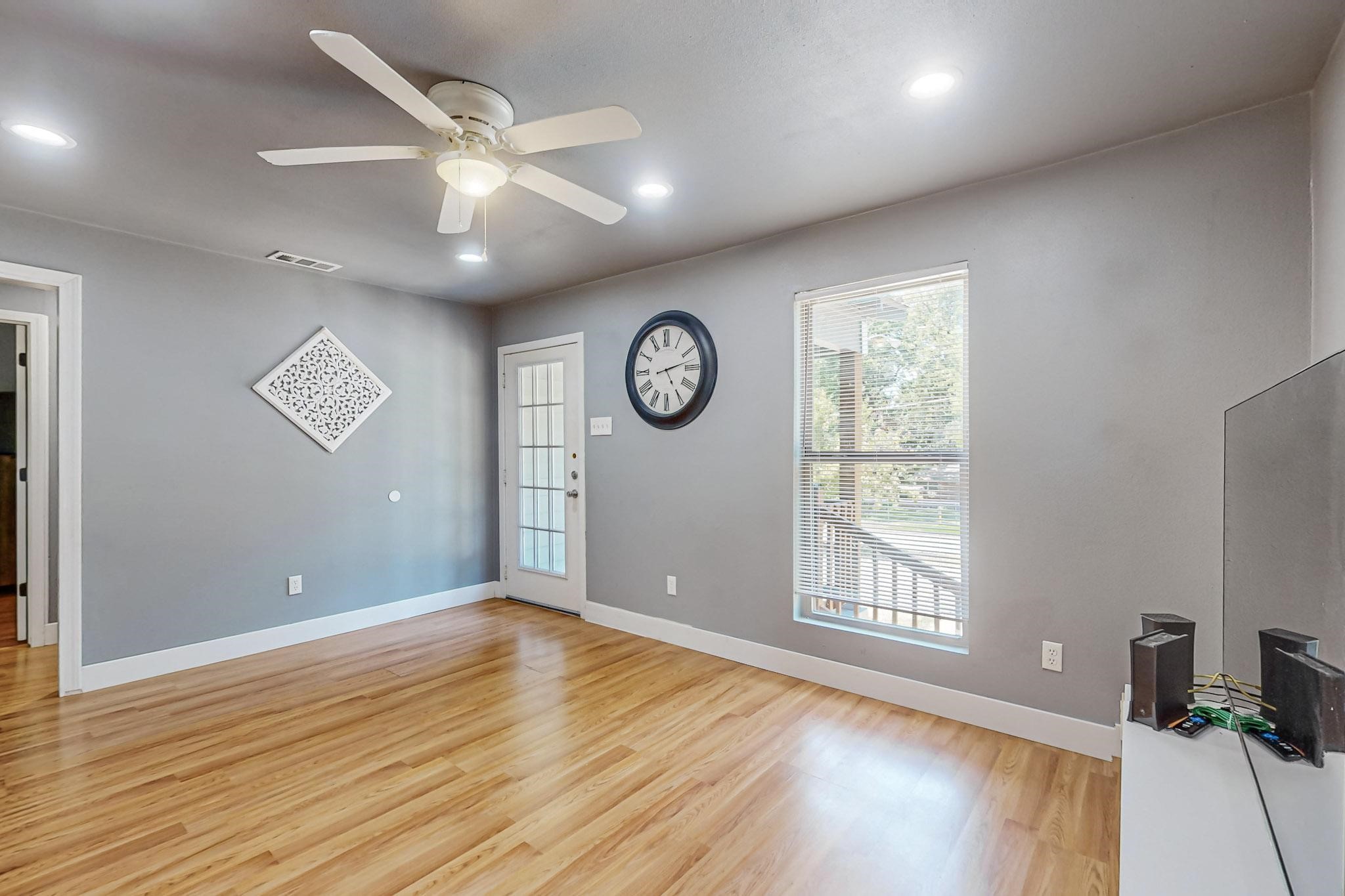 4910 Kildare Avenue Dallas TX 75216