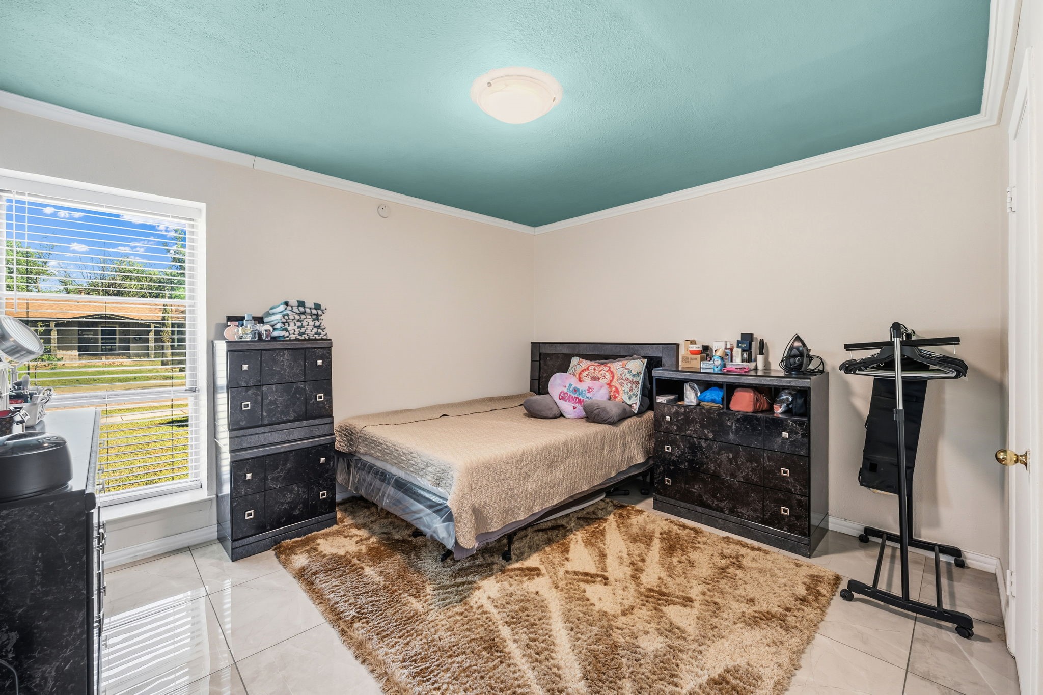 333 Sparks Street Grand Prairie TX 75051