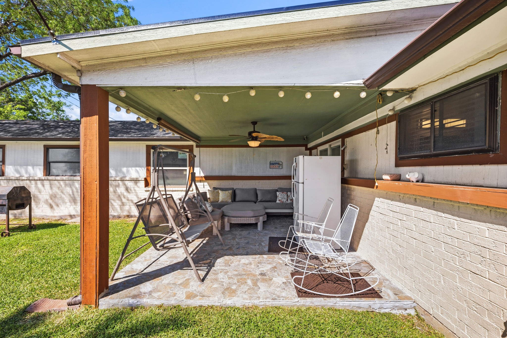 333 Sparks Street Grand Prairie TX 75051