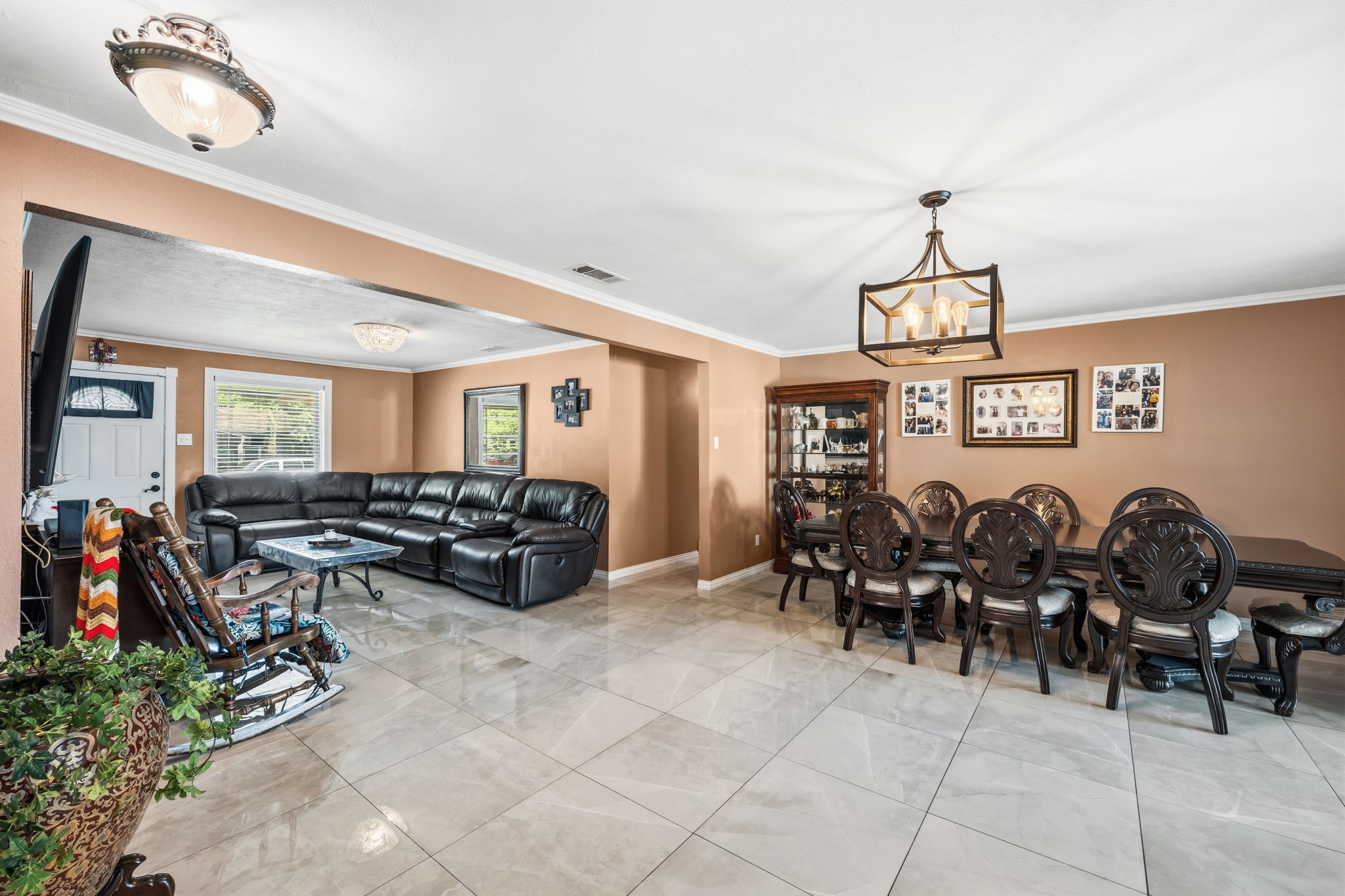 333 Sparks Street Grand Prairie TX 75051