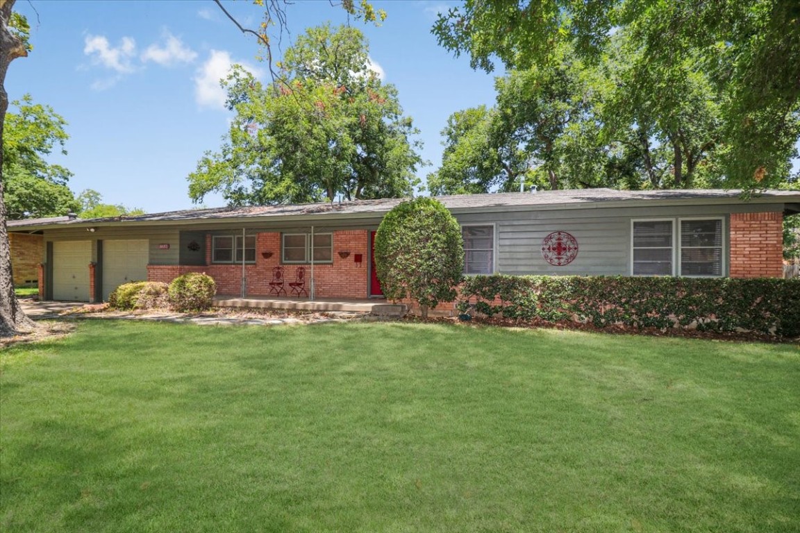 1031 Lynda Lane Arlington TX 76013
