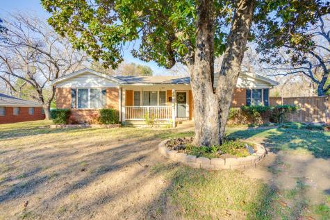 6000 Saint Johns Lane Fort Worth TX 76114