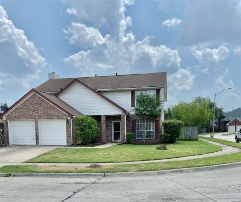 2605 Chesapeake Street Euless TX 76040