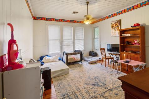 1594 W 4th Avenue Corsicana TX 75110