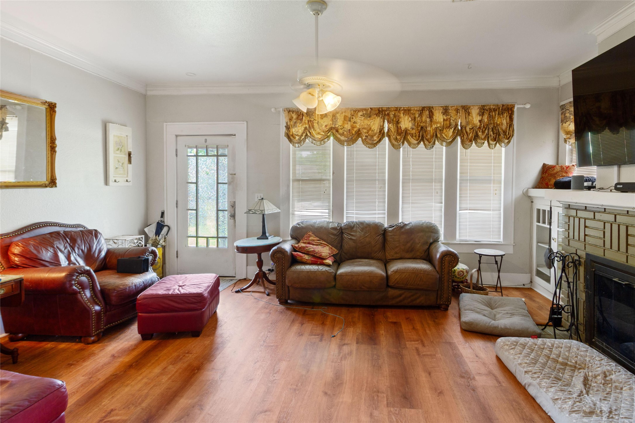 1594 W 4th Avenue Corsicana TX 75110