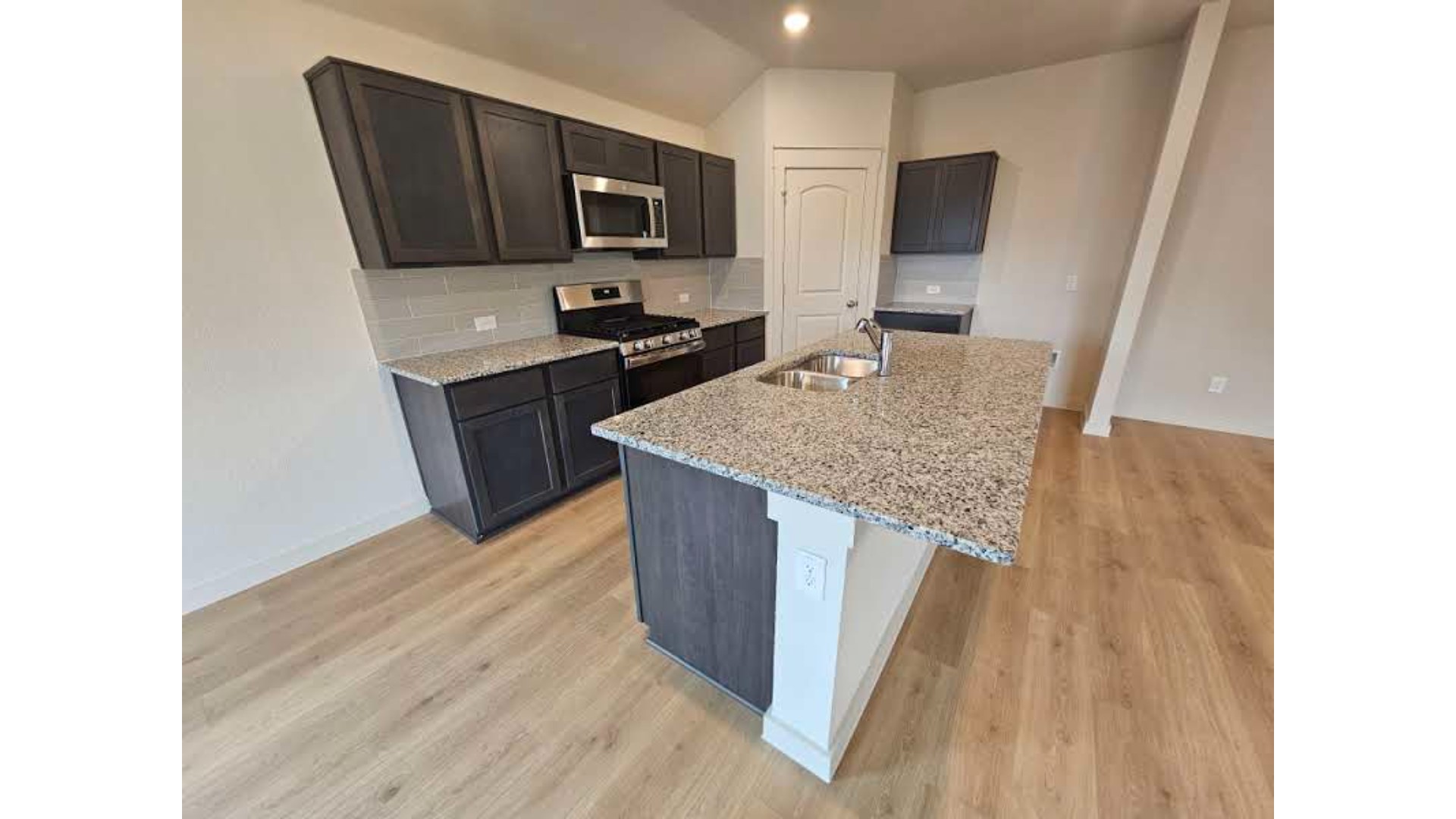 109 John Laurens Drive Venus TX 76084