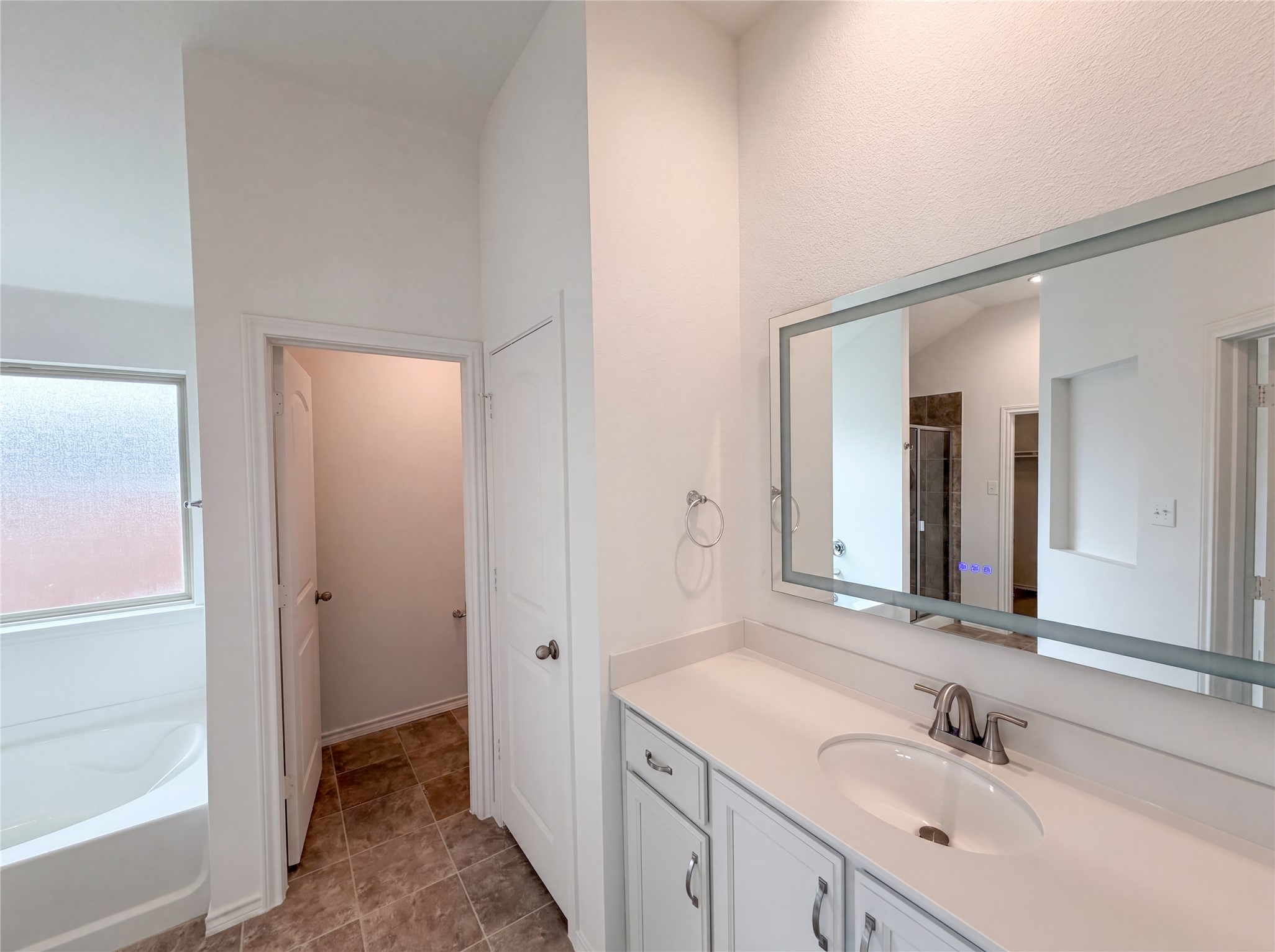1631 Glade Meadows Drive Burleson TX 76058