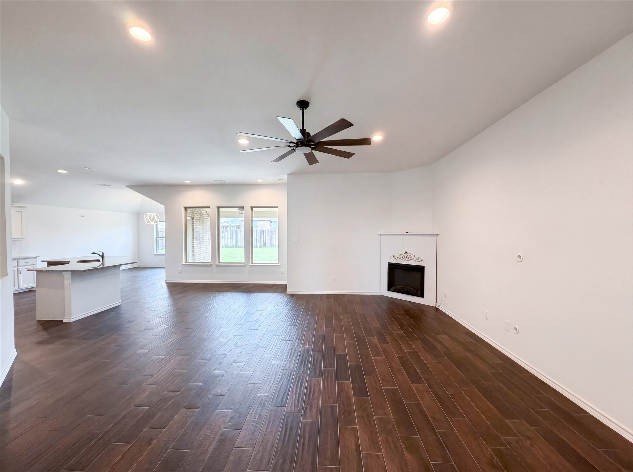 1631 Glade Meadows Drive Burleson TX 76058