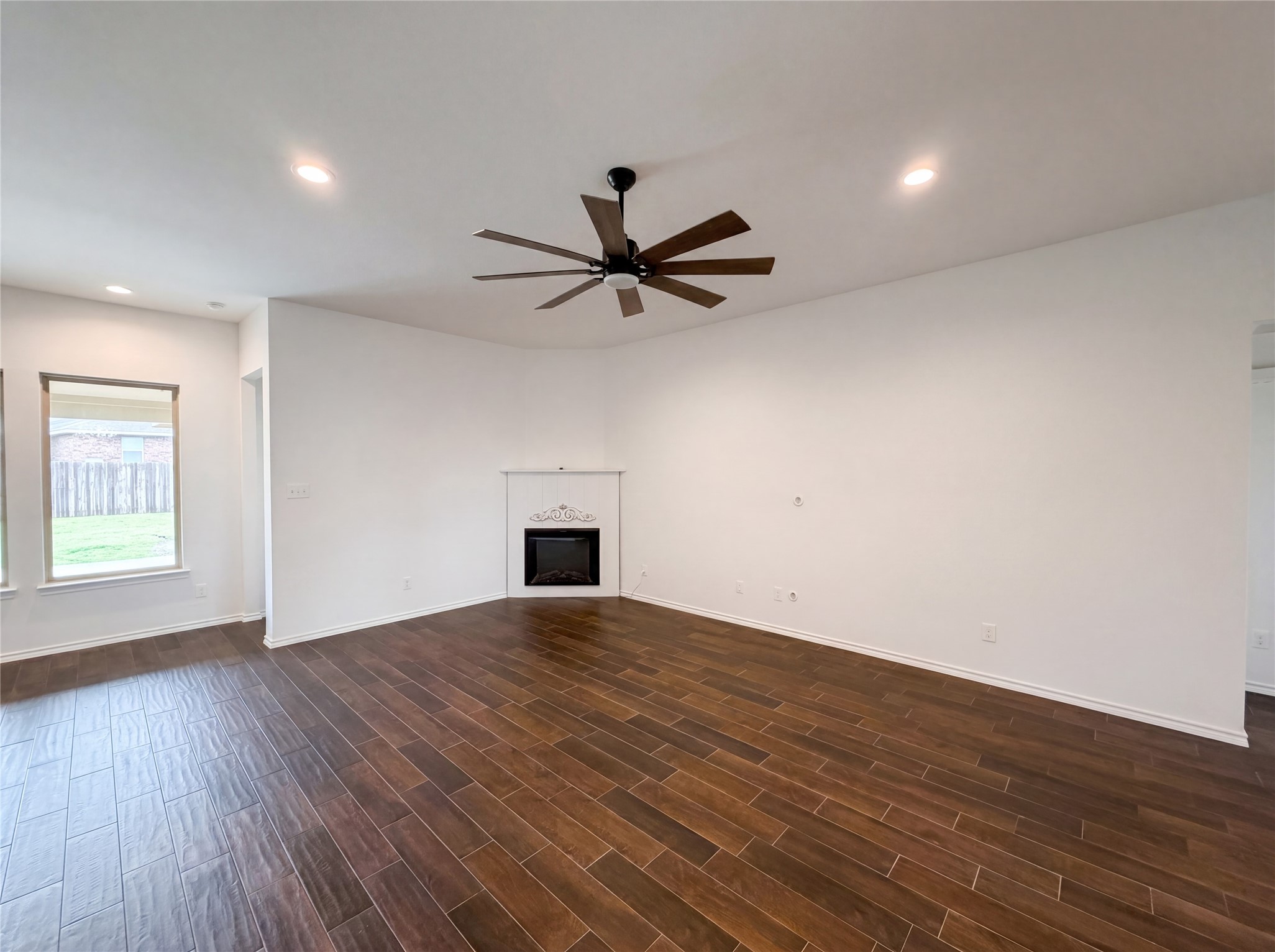 1631 Glade Meadows Drive Burleson TX 76058