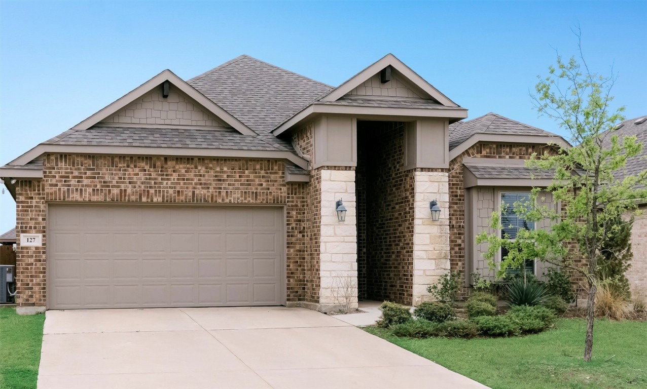 127 Old Spanish Trail Waxahachie TX 75167
