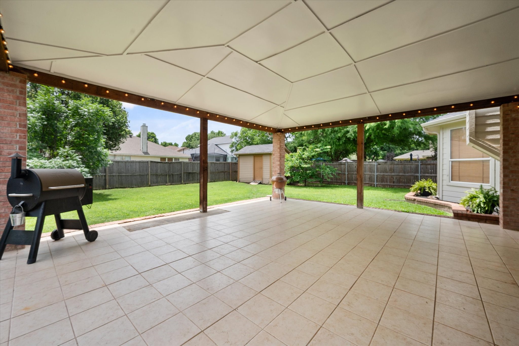 2300 Eden Green Drive Arlington TX 76001