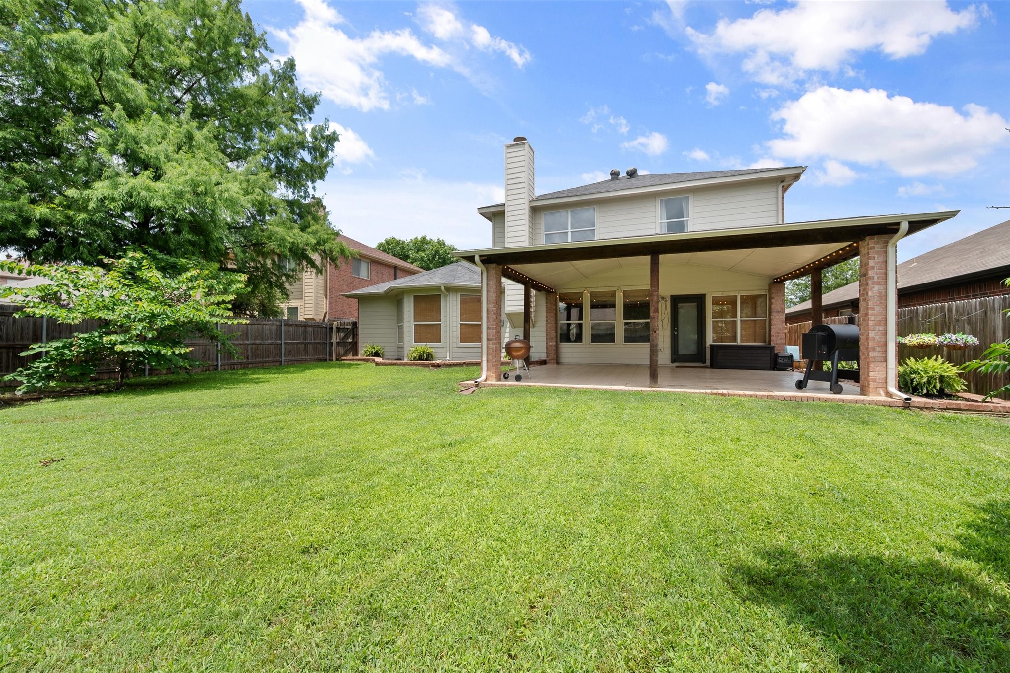 2300 Eden Green Drive Arlington TX 76001