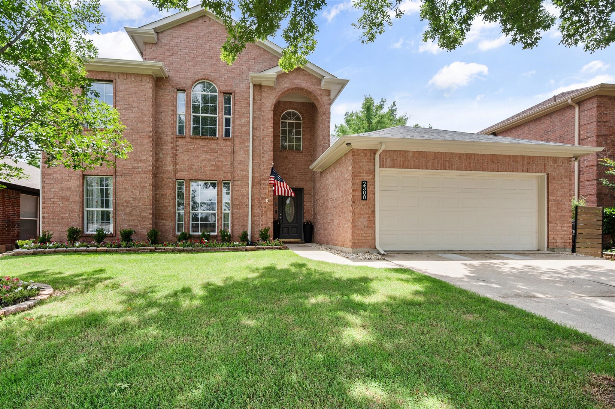 2300 Eden Green Drive Arlington TX 76001