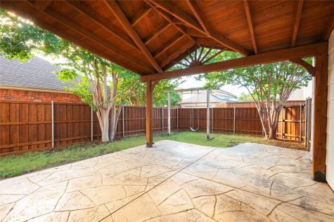 1610 Oak Brook Lane Allen TX 75002