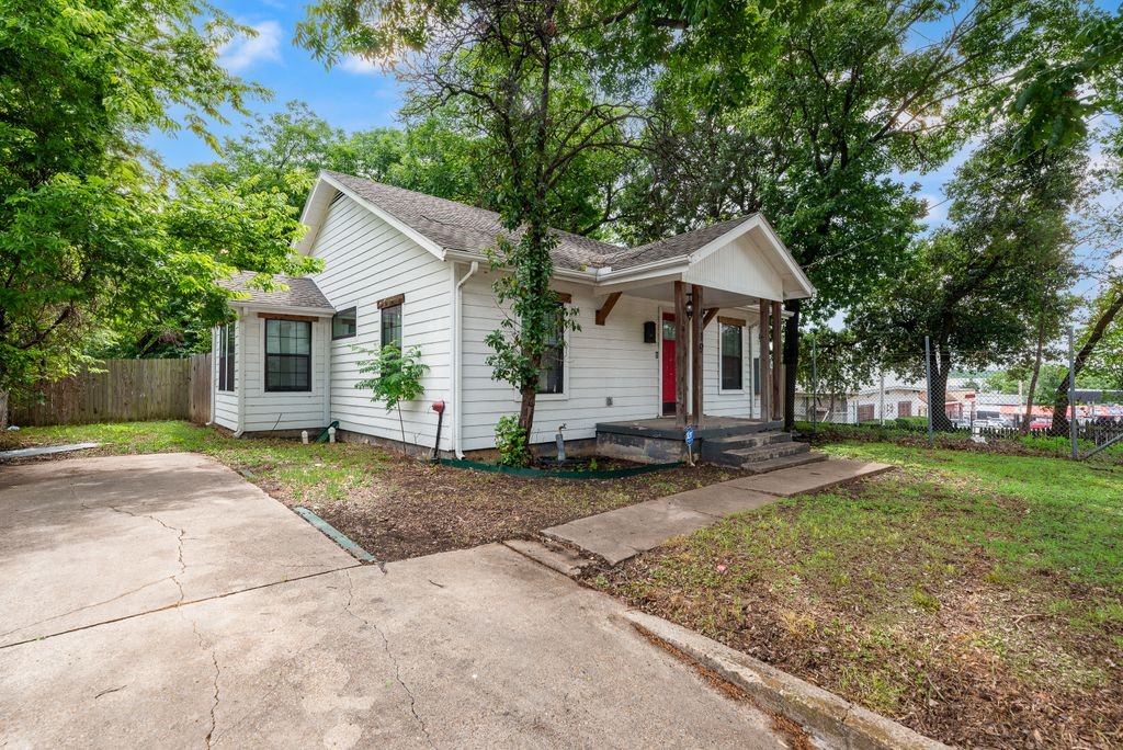 4419 Lawnview Avenue Dallas TX 75227