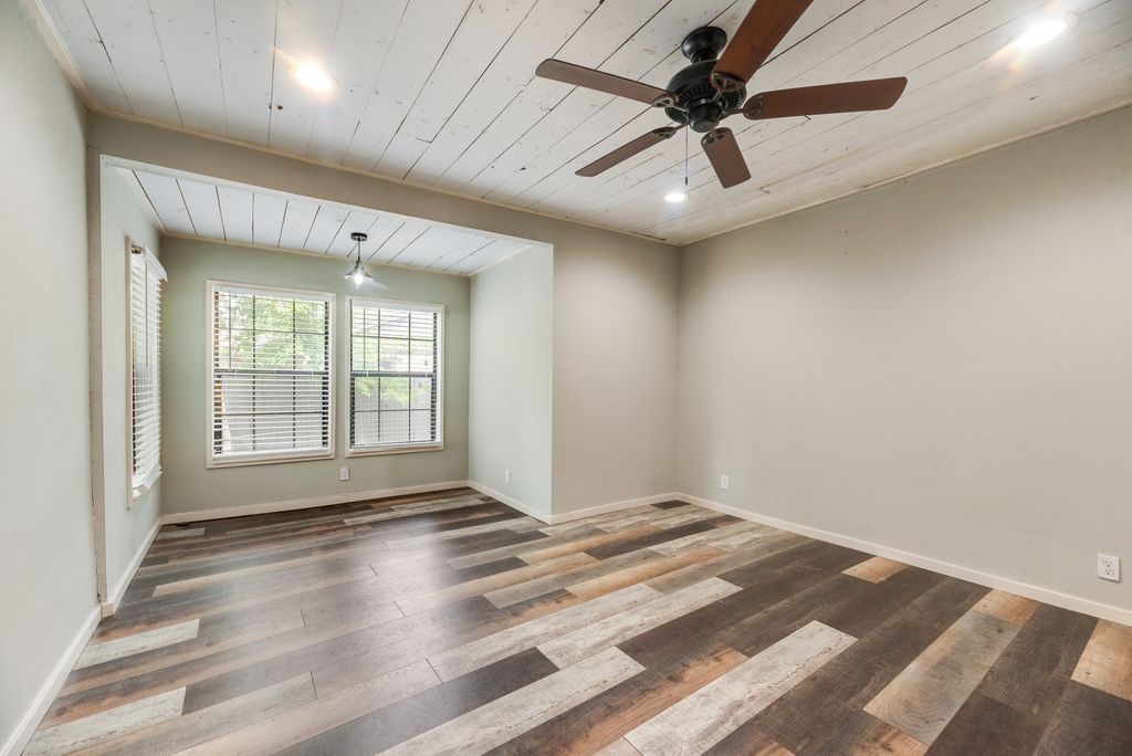 4419 Lawnview Avenue Dallas TX 75227