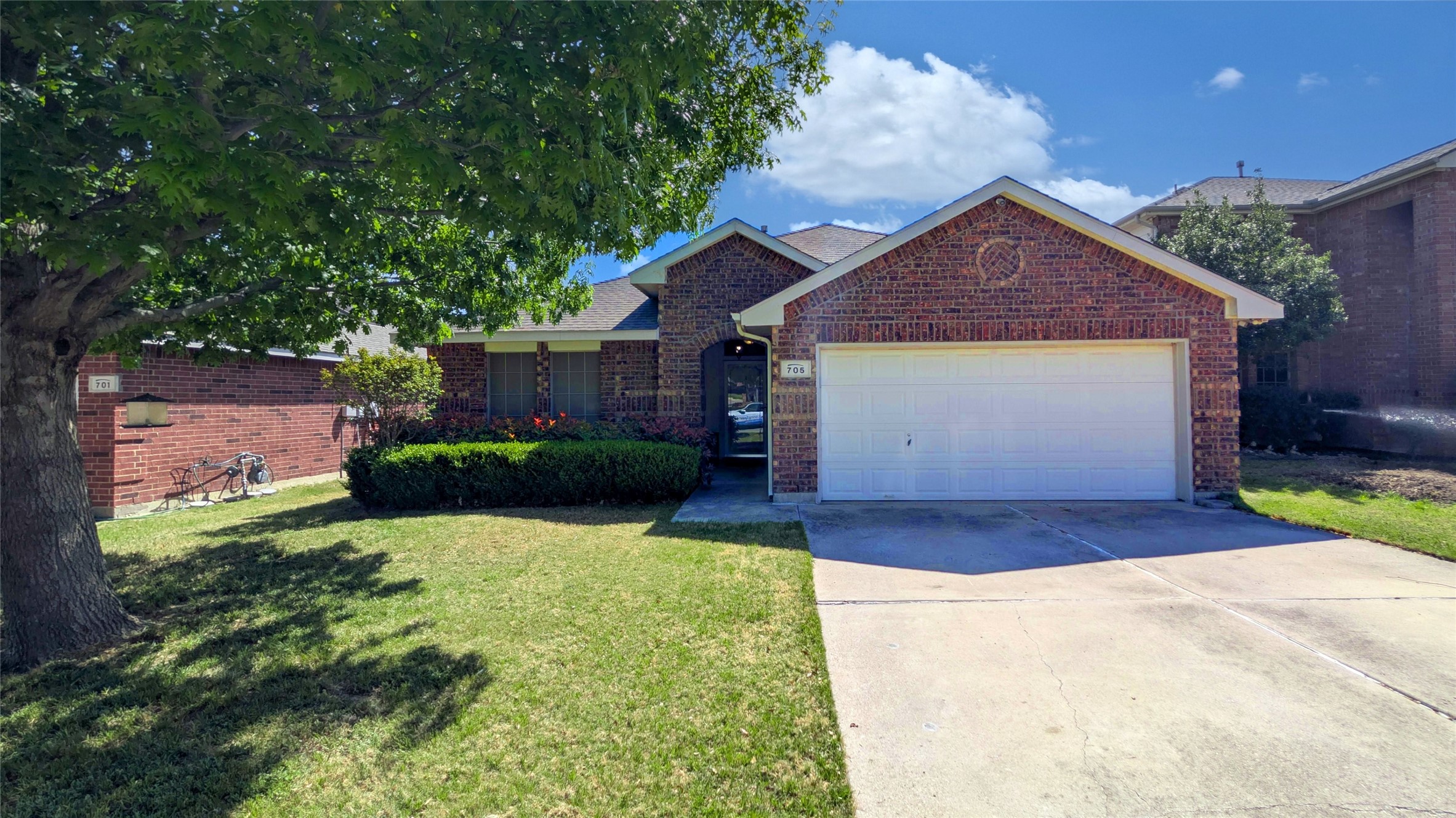 705 Chalk Knoll Road Fort Worth TX 76108