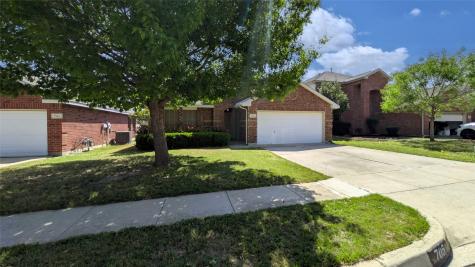 705 Chalk Knoll Road Fort Worth TX 76108
