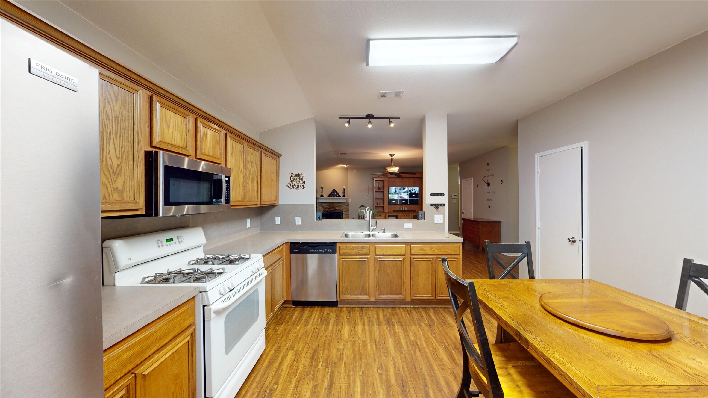 705 Chalk Knoll Road Fort Worth TX 76108
