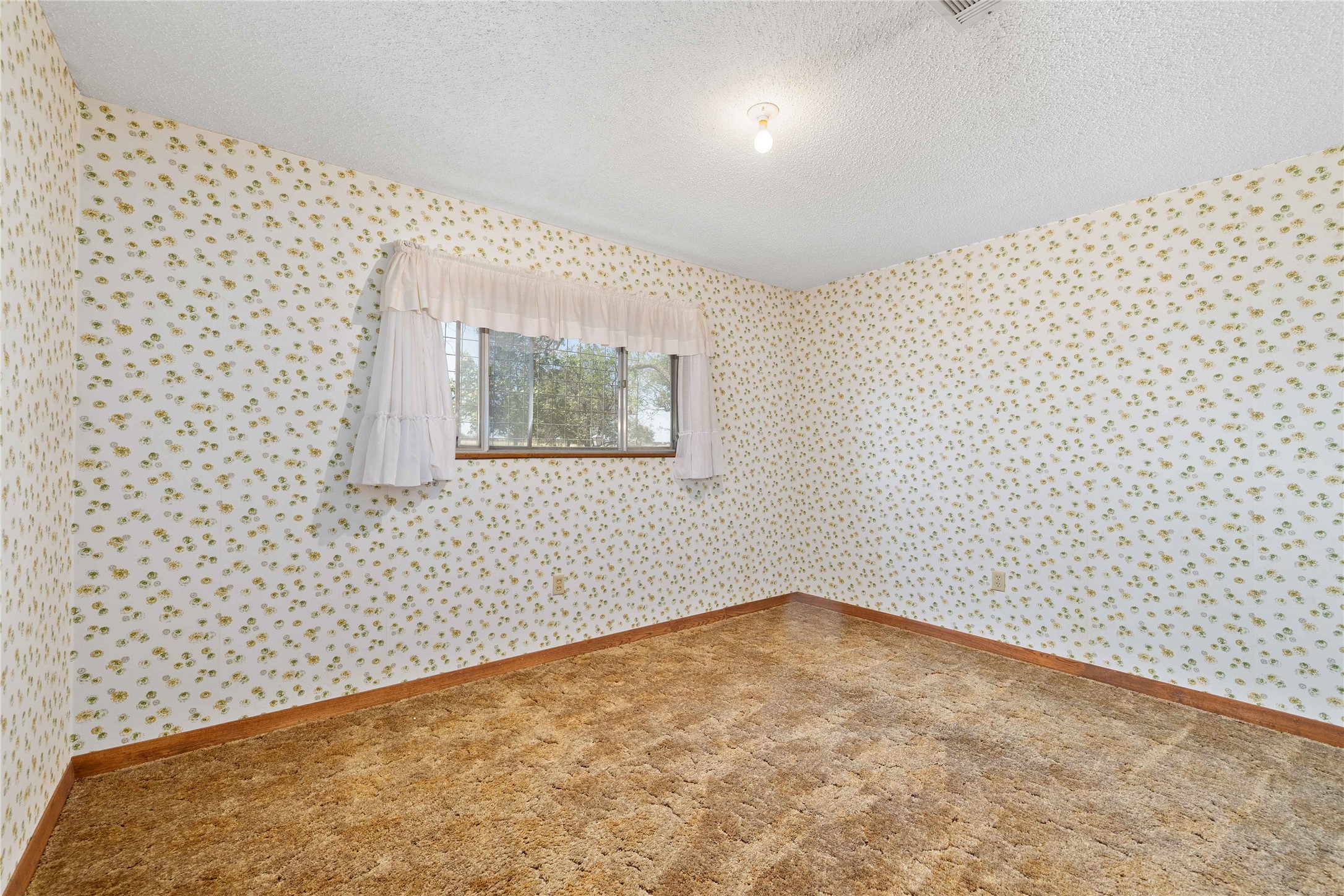 53 County Road 312 Goldthwaite TX 76844