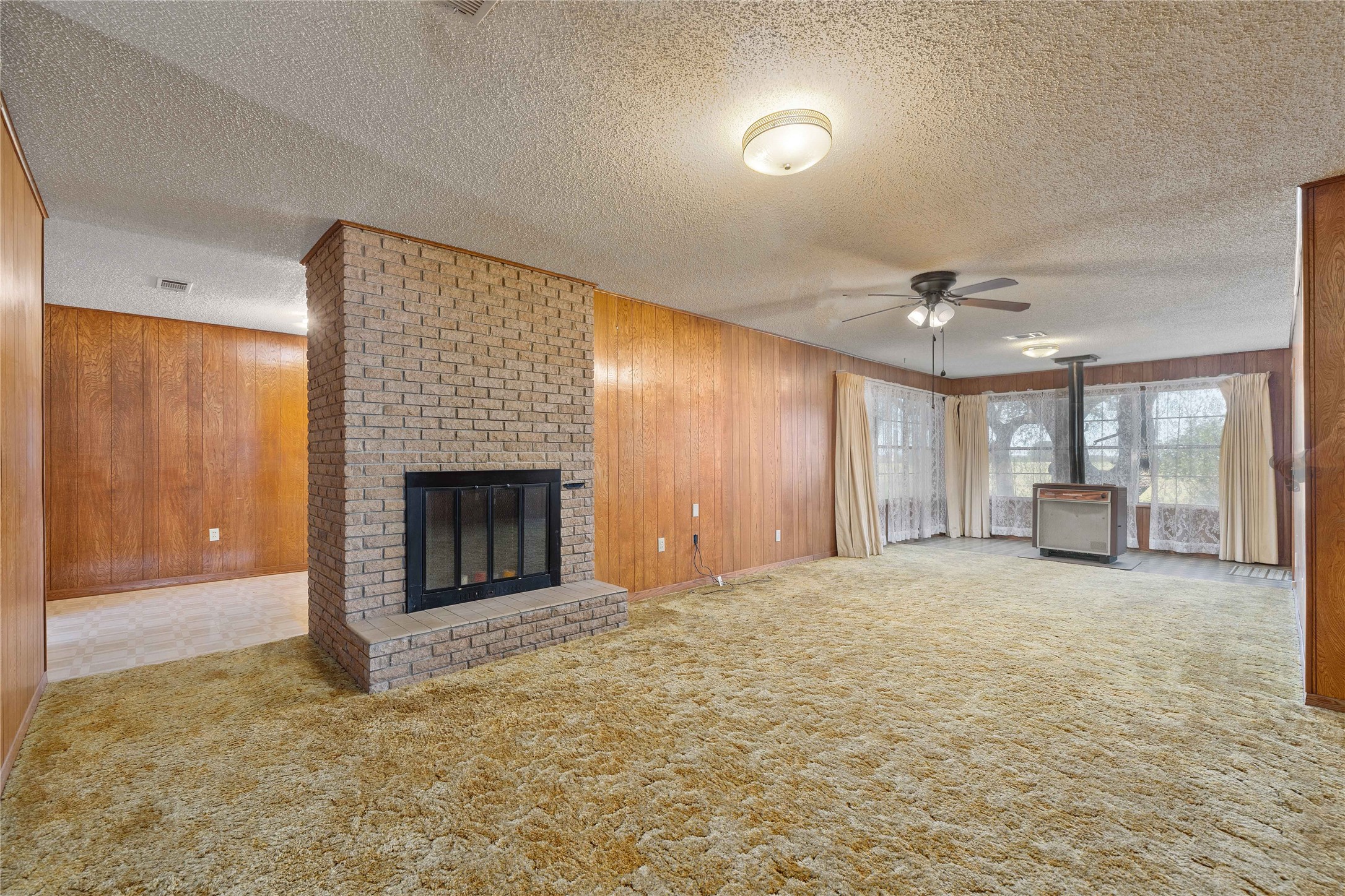 53 County Road 312 Goldthwaite TX 76844