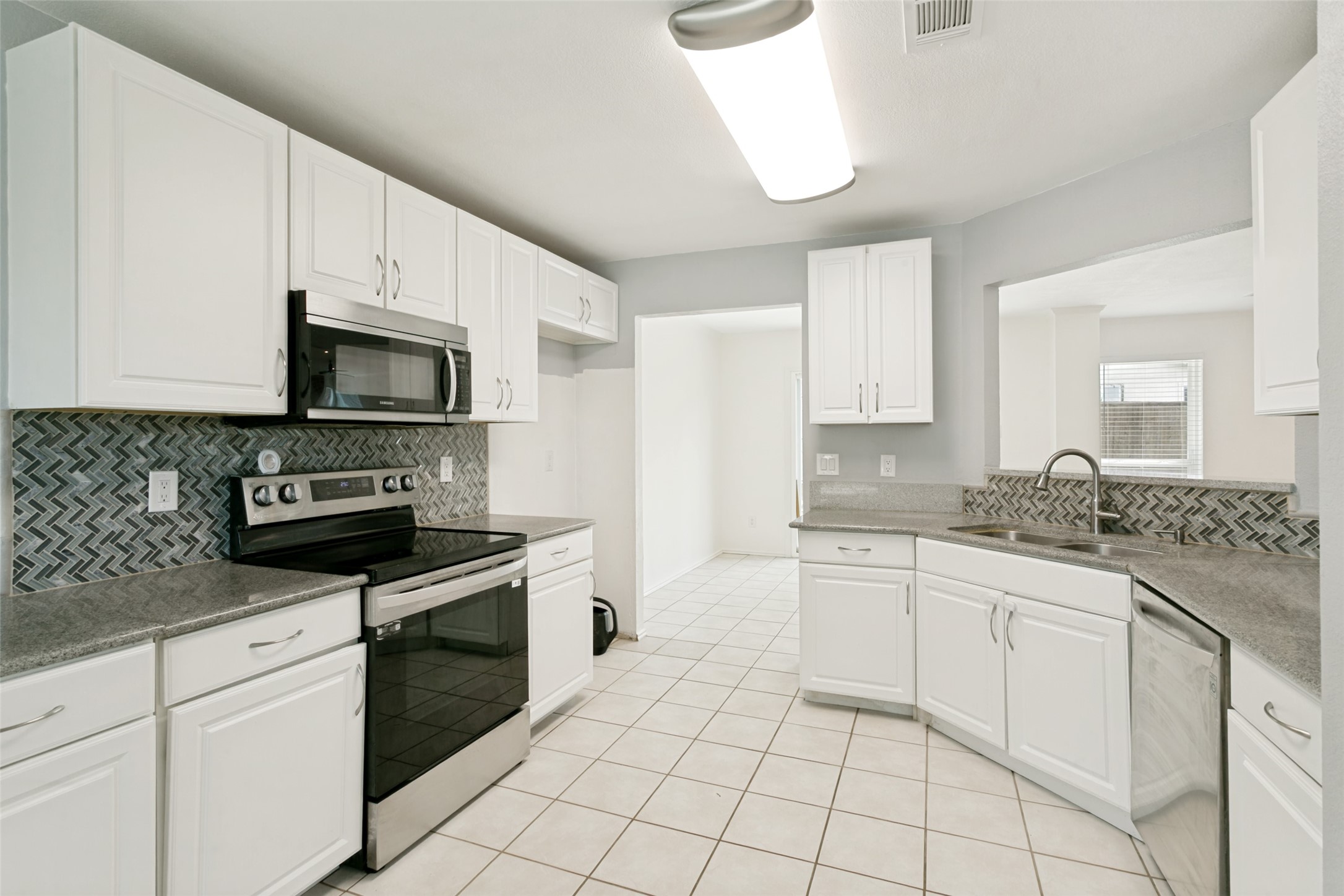 2236 Ryan Ridge Grapevine TX 76051