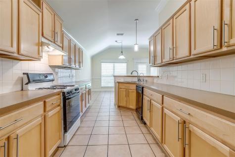 2708 Weslayan Drive Denton TX 76210