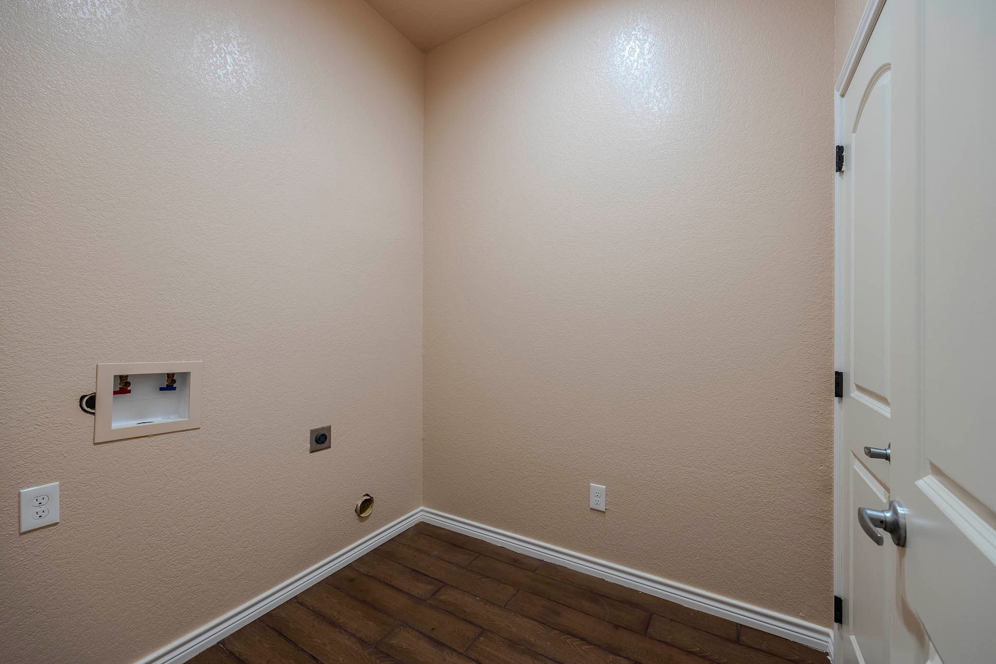3024 Red Oak Drive Granbury TX 76048