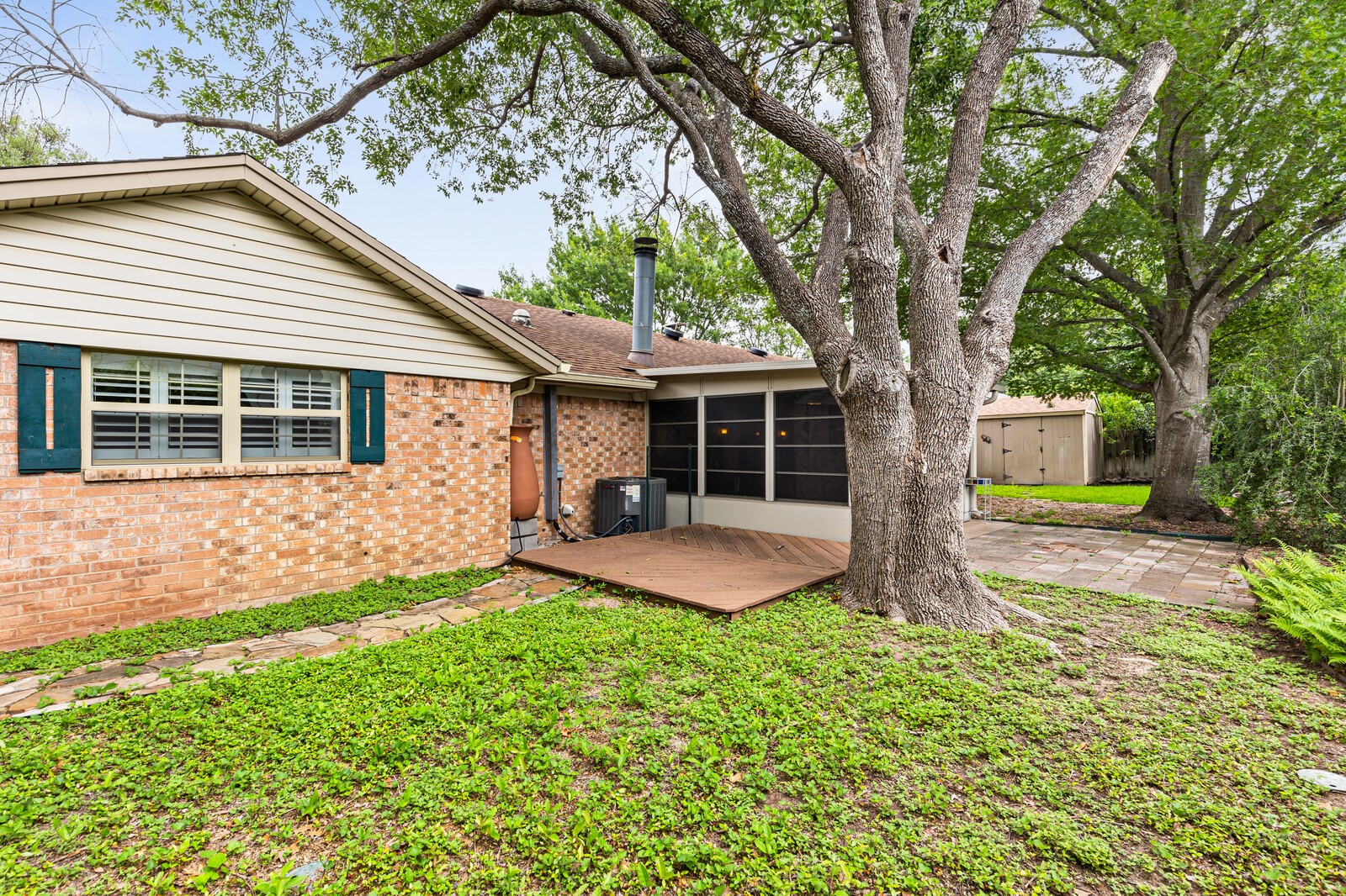 7100 Canterbury Drive Waco TX 76712